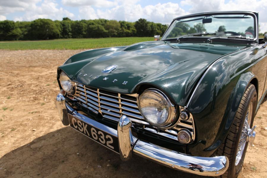 Детали экстерьера Triumph TR4 1961 года  (фото 4 из 26)